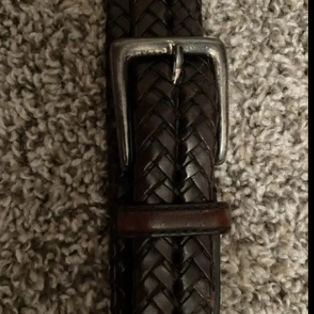 Eddie Bauer Men’s Genuine Leather Braided Belt Size 44